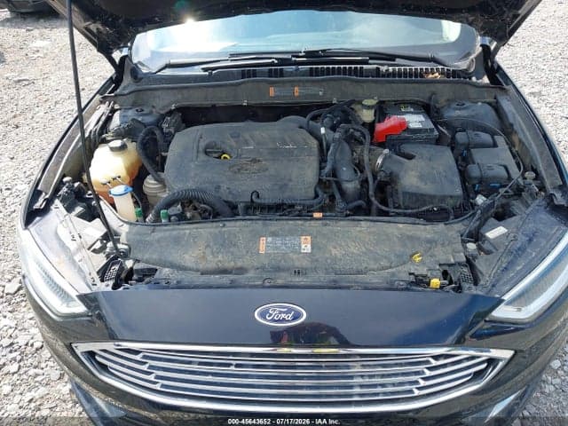 2017 FORD FUSION SE 10