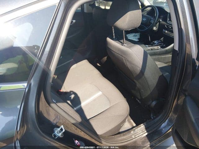 2021 HYUNDAI SONATA SE 8