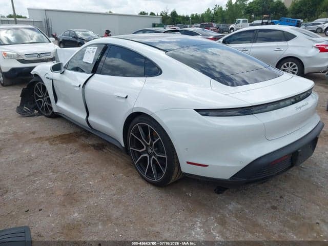 2024 PORSCHE TAYCAN 4S 3