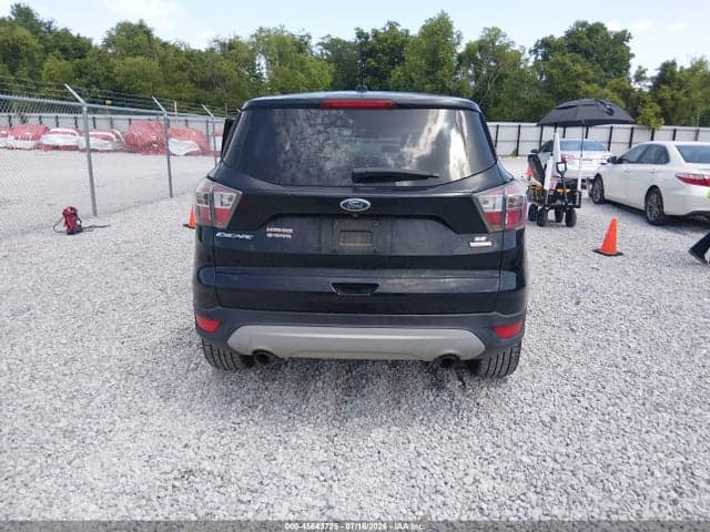2017 FORD ESCAPE SE 16