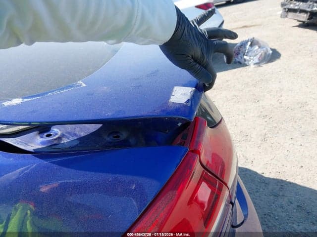 2020 HYUNDAI IONIQ HYBRID SE 6