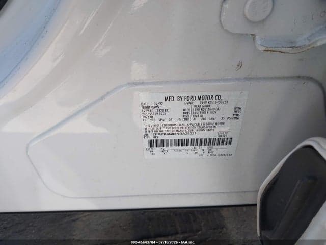 2022 FORD EDGE SE 9