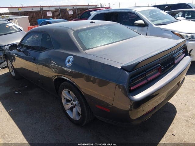2023 DODGE CHALLENGER SXT 3