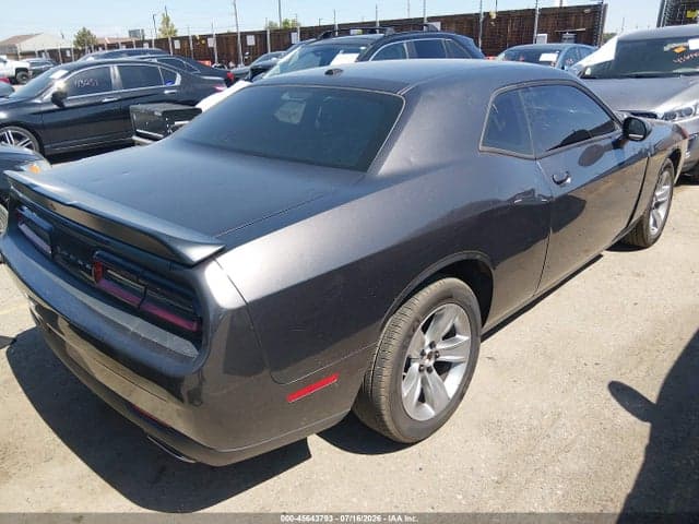 2023 DODGE CHALLENGER SXT 4