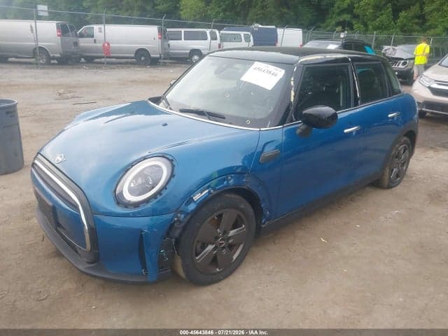 2023 MINI HARDTOP COOPER 2