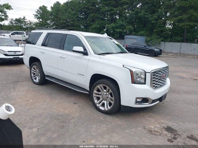 2018 GMC YUKON SLE 1