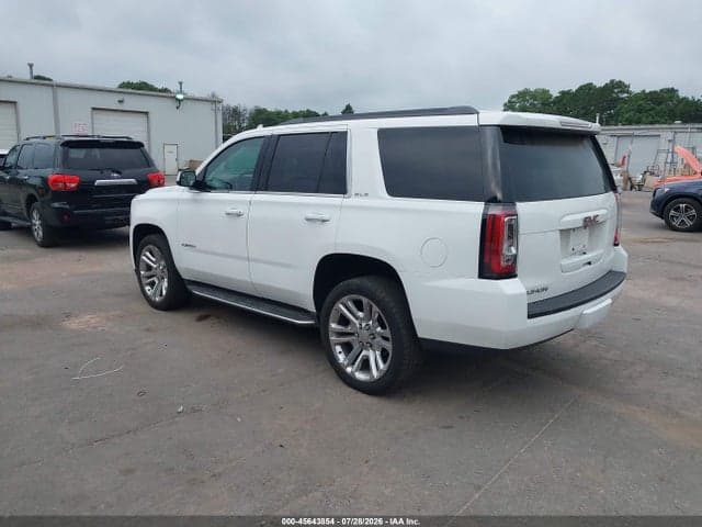 2018 GMC YUKON SLE 3