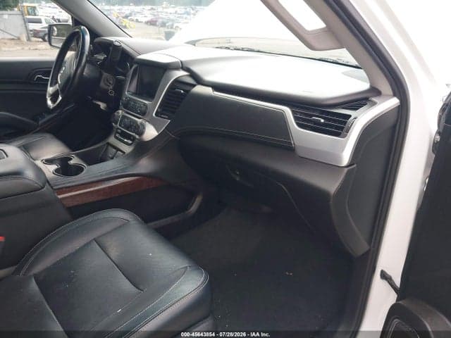 2018 GMC YUKON SLE 5
