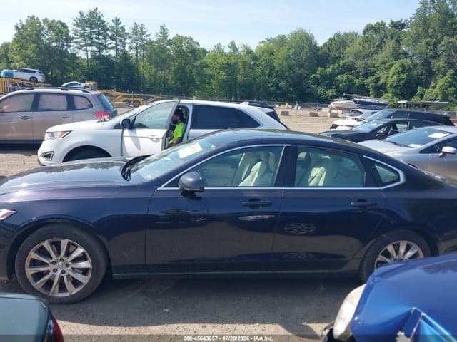 2017 VOLVO S90 T6 MOMENTUM 14