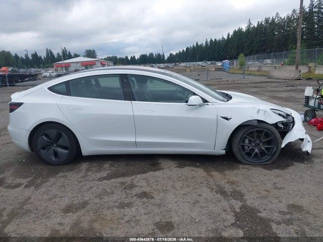 2018 TESLA MODEL 3 LONG RANGE/PERFORMANCE 18