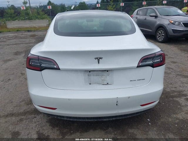 2018 TESLA MODEL 3 LONG RANGE/PERFORMANCE 21