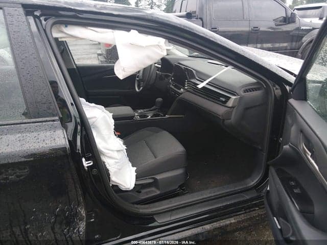 2026 TOYOTA CAMRY LE 5