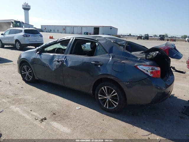 2017 TOYOTA COROLLA LE 3