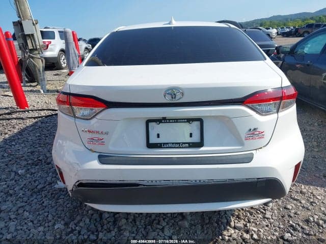 2020 TOYOTA COROLLA LE 17