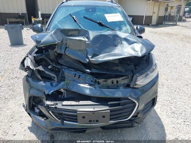 2017 CHEVROLET TRAX LT 6