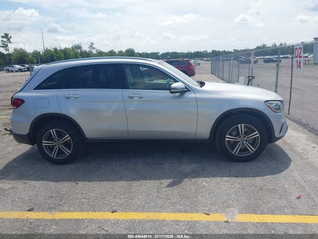 2020 MERCEDES-BENZ GLC 300 14