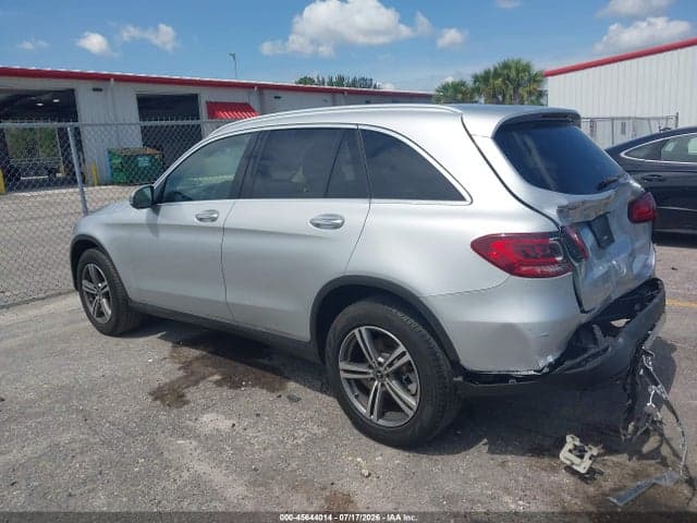2020 MERCEDES-BENZ GLC 300 3