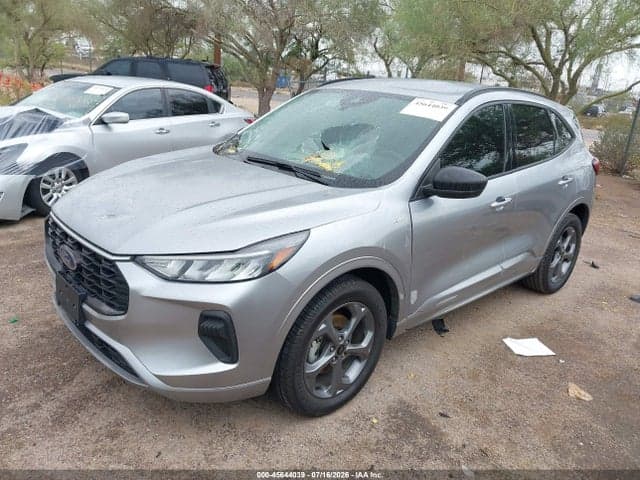 2023 FORD ESCAPE ST-LINE 2