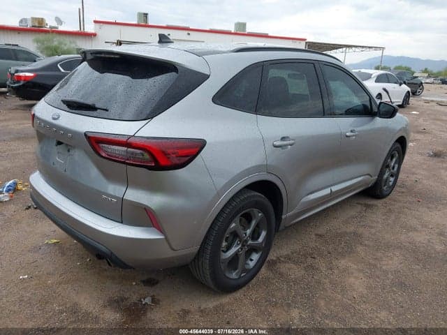 2023 FORD ESCAPE ST-LINE 4