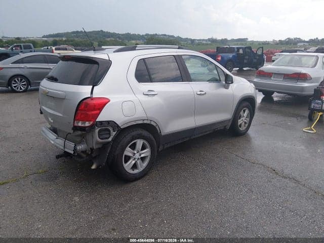 2019 CHEVROLET TRAX LT 4