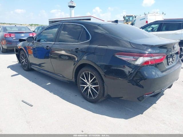 2023 TOYOTA CAMRY SE AWD 3