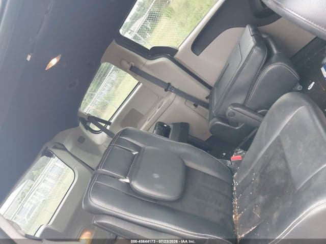 2017 DODGE GRAND CARAVAN SXT 8