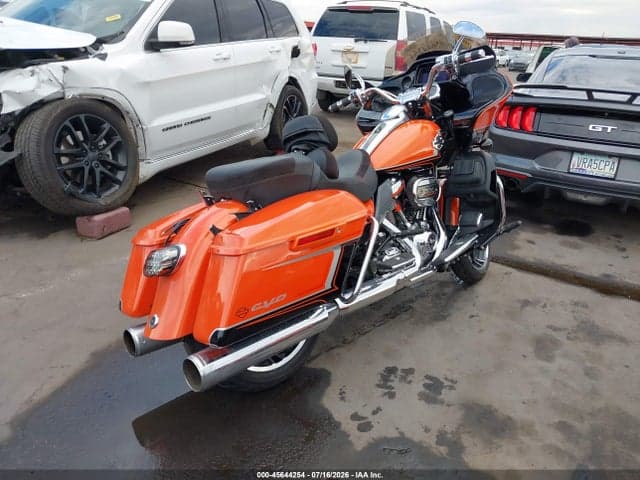 2022 HARLEY-DAVIDSON FLTRKSE 4