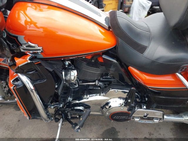 2022 HARLEY-DAVIDSON FLTRKSE 9