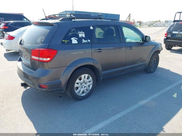 2019 DODGE JOURNEY SE 4