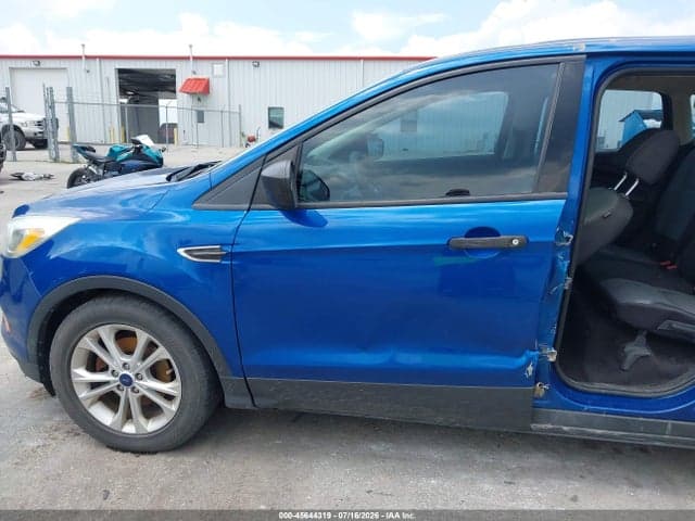 2017 FORD ESCAPE S 6