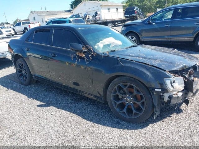2019 CHRYSLER 300 S 1
