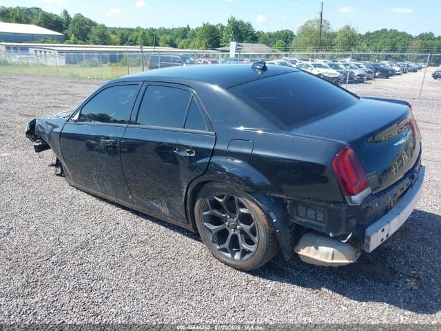 2019 CHRYSLER 300 S 3