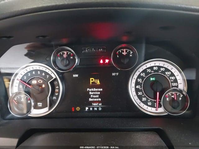 2018 RAM 1500 LARAMIE 4X4 5'7 BOX 7