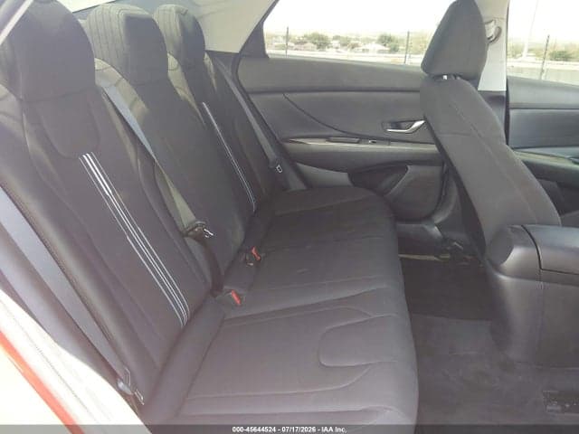 2021 HYUNDAI ELANTRA SEL 8