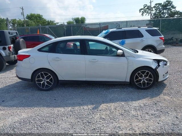 2018 FORD FOCUS SEL 12
