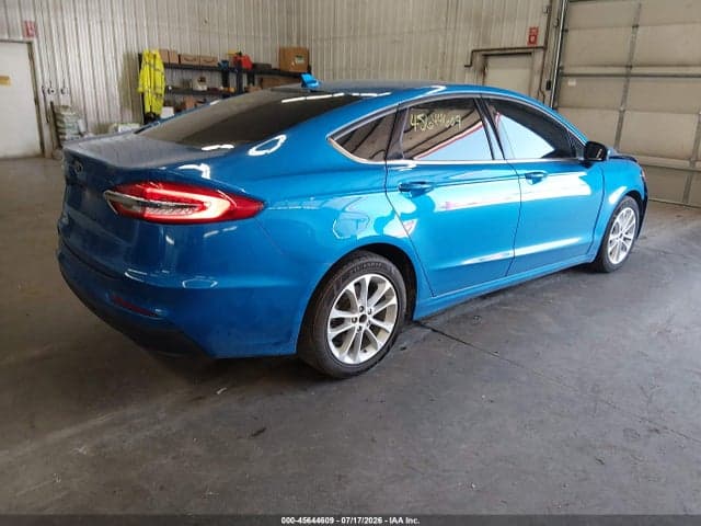 2020 FORD FUSION SE 4