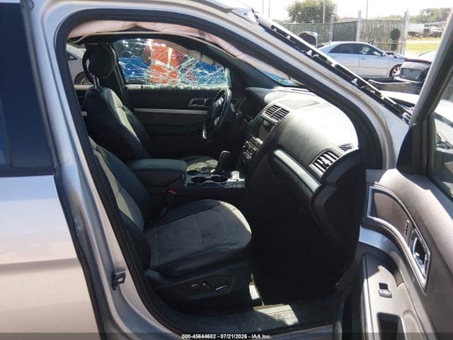 2017 FORD EXPLORER XLT 5