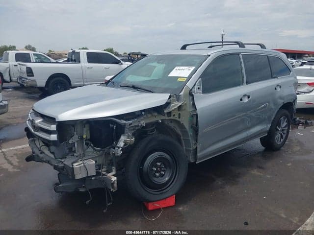 2019 TOYOTA HIGHLANDER XLE 6
