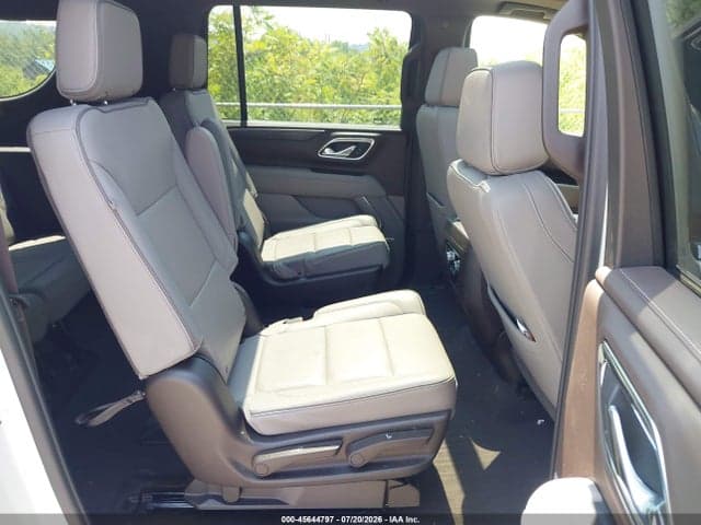 2024 GMC YUKON XL 4WD SLT 8