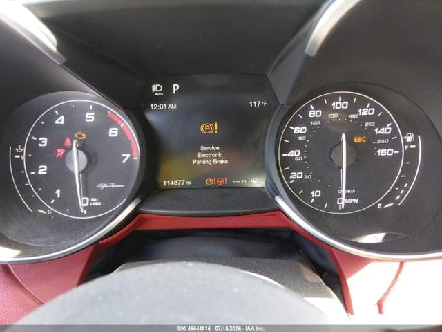 2017 ALFA ROMEO GIULIA TI RWD 7