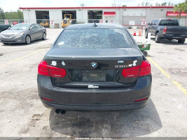 2017 BMW 3 SERIES 330I 16