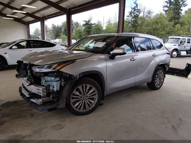 2023 TOYOTA HIGHLANDER PLATINUM 2