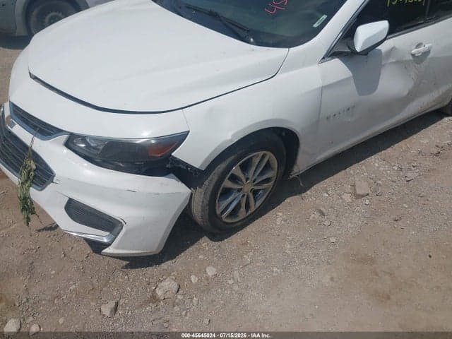 2017 CHEVROLET MALIBU 1LT 6