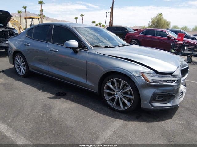 2021 VOLVO S60 T5 MOMENTUM - 1