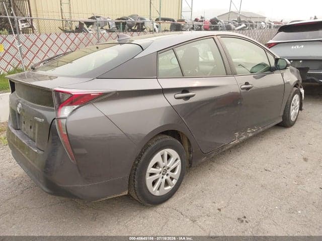2017 TOYOTA PRIUS TWO 4