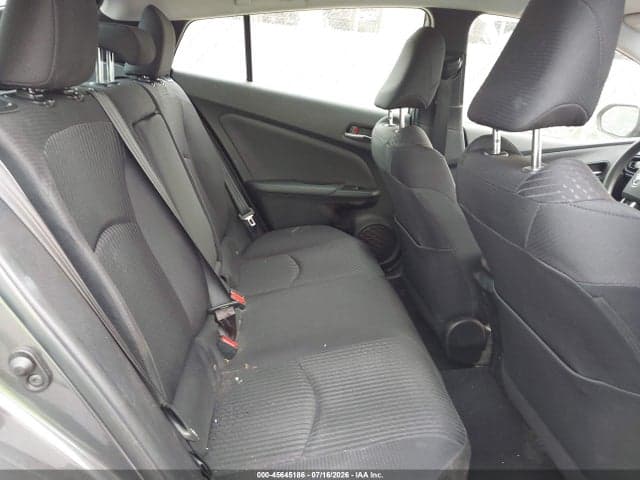 2017 TOYOTA PRIUS TWO 8