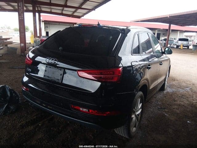2017 AUDI Q3 2.0T PREMIUM 4
