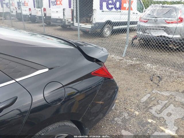 2024 HYUNDAI ELANTRA SEL 21