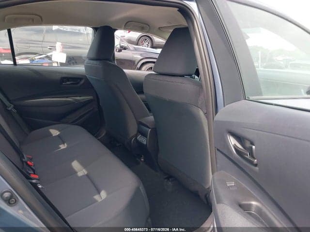 2026 TOYOTA COROLLA LE 8