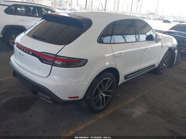 2023 PORSCHE MACAN T 4